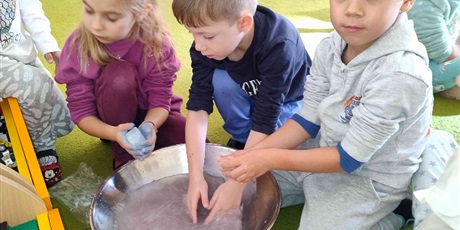 Powiększ grafikę: akcja-prozdrowotna-w-ramach-programu-edukacyjnego-czyscimy-592724.jpg