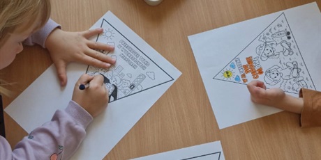 Powiększ grafikę: bezpieczenstwo-na-wakacjach-702519.jpg