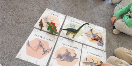 Powiększ grafikę: dzien-dinozaura-685145.jpg