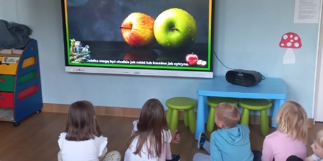 Powiększ grafikę: dzien-jablka-642165.jpg