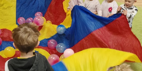 Powiększ grafikę: dzien-jablka-644354.jpg