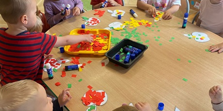 Powiększ grafikę: dzien-jablka-644356.jpg