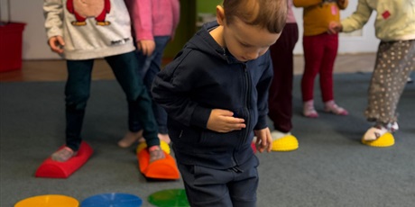 Powiększ grafikę: dzien-lego-671296.jpg