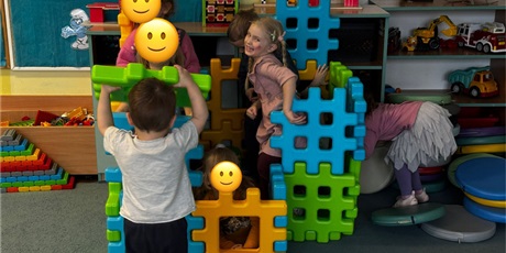 Powiększ grafikę: dzien-lego-671304.jpg