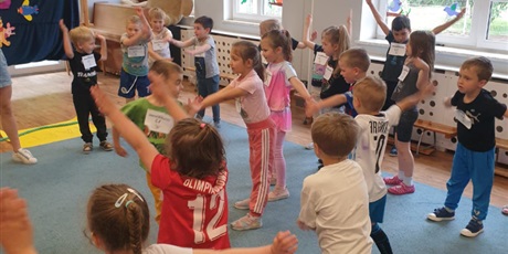 Powiększ grafikę: dzien-sportu-sprinetem-do-maratonu-622373.jpg