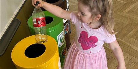 Powiększ grafikę: dzien-ziemi-689033.jpg