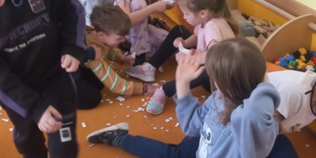 Powiększ grafikę: dzien-ziemi-689060.jpg