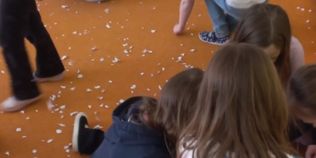 Powiększ grafikę: dzien-ziemi-689061.jpg