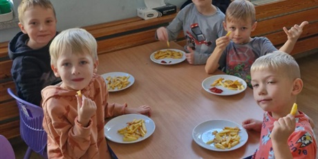 Powiększ grafikę: dzien-ziemniaka-649728.jpg