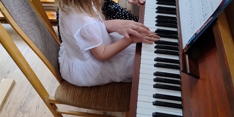 Powiększ grafikę: eliminacje-motyli-do-konkursu-mam-talent-683725.jpg