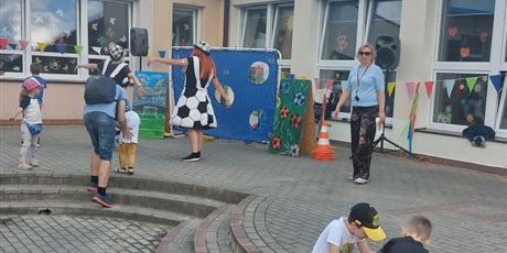 Powiększ grafikę: festyn-rodzinny-2026r-701564.jpg