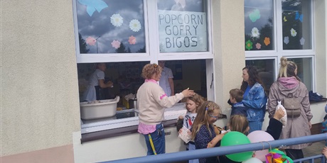 Powiększ grafikę: festyn-rodzinny-625177.jpg