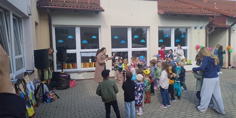 Powiększ grafikę: festyn-rodzinny-625206.jpg