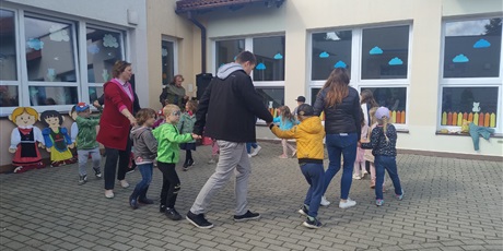 Powiększ grafikę: festyn-rodzinny-625230.jpg