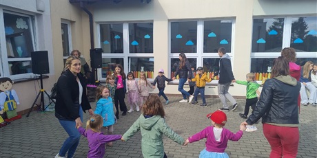 Powiększ grafikę: festyn-rodzinny-625231.jpg