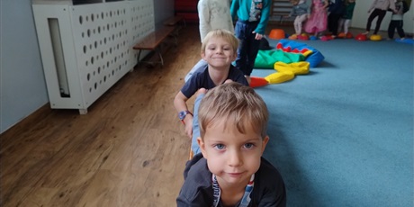 Powiększ grafikę: gimnastyka-z-pedagogiem-655083.jpg