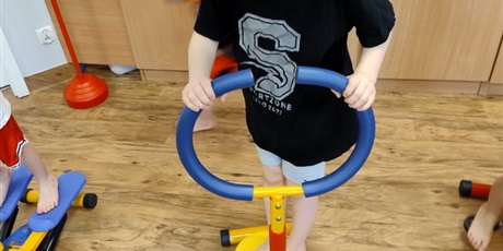 Powiększ grafikę: gimnastyka-z-pedagogiem-668960.jpg