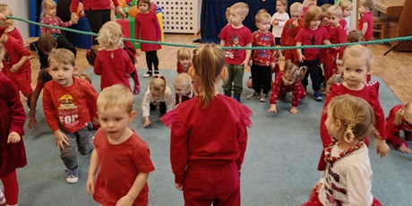 Powiększ grafikę: jesienny-bal-651592.jpg