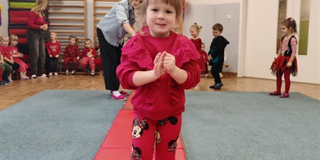 Powiększ grafikę: jesienny-bal-651595.jpg