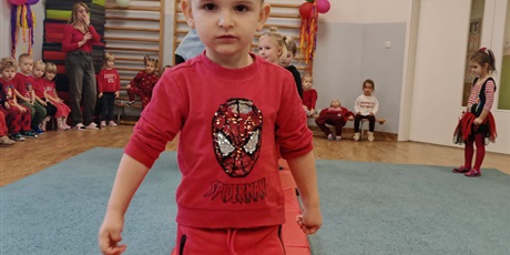 Powiększ grafikę: jesienny-bal-651598.jpg