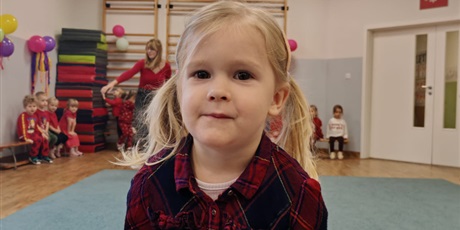 Powiększ grafikę: jesienny-bal-651607.jpg