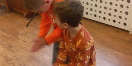 Powiększ grafikę: jesienny-bal-651642.jpg