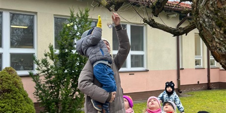 Powiększ grafikę: karmniki-dla-ptakow-zajecia-w-ramach-programu-zielonej-edukacji-gdansk-673089.jpg