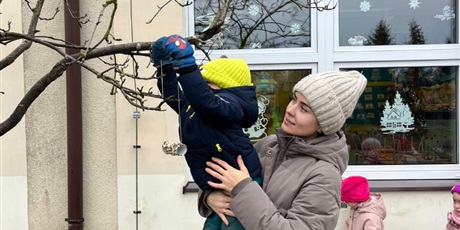 Powiększ grafikę: karmniki-dla-ptakow-zajecia-w-ramach-programu-zielonej-edukacji-gdansk-673091.jpg