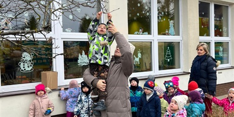 Powiększ grafikę: karmniki-dla-ptakow-zajecia-w-ramach-programu-zielonej-edukacji-gdansk-673094.jpg