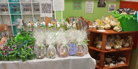 Powiększ grafikę: kiermasz-wielkanocny-dla-kucykowa-686321.jpg