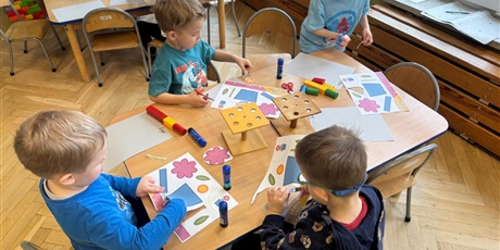 Powiększ grafikę: kreatywnosc-przedszkolna-598542.jpg