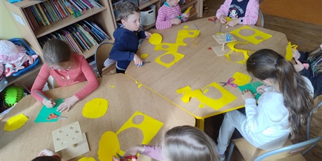 Powiększ grafikę: kreatywnosc-przedszkolna-cz-2-614116.jpg