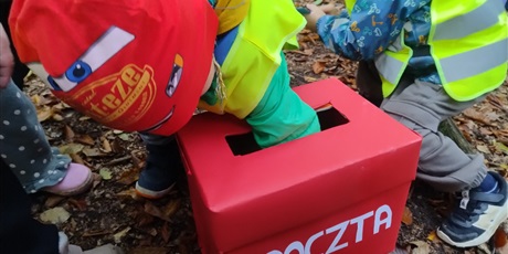 Powiększ grafikę: lesne-gry-i-zabawy-innowacja-czas-na-las-647332.jpg