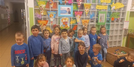 Powiększ grafikę: miedzynarodowy-dzien-praw-dziecka-572446.jpg