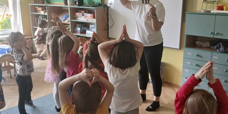 Powiększ grafikę: move-week-miedzynarodowego-swieta-radosci-ruchu-i-dobrej-energii-619198.jpg