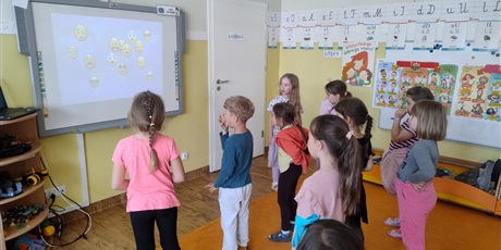 Powiększ grafikę: move-week-miedzynarodowego-swieta-radosci-ruchu-i-dobrej-energii-619242.jpg