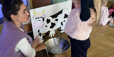 Powiększ grafikę: na-wiejskim-podworku-682973.jpg