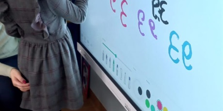 Powiększ grafikę: nauka-pisania-z-zastosowaniem-multimediow-673611.jpg