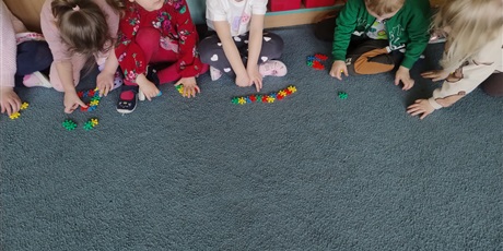 Powiększ grafikę: niebieskie-igrzyska-688160.jpg