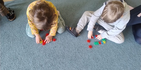 Powiększ grafikę: niebieskie-igrzyska-688162.jpg