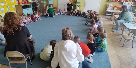 Powiększ grafikę: niebieskie-igrzyska-688164.jpg