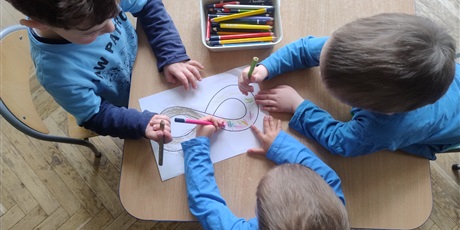 Powiększ grafikę: niebieskie-igrzyska-688191.jpg