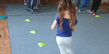 Powiększ grafikę: niebieskie-igrzyska-688215.jpg