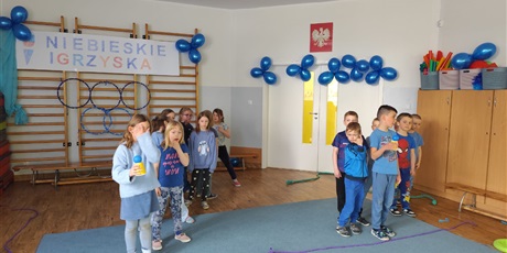 Powiększ grafikę: niebieskie-igrzyska-690495.jpg