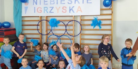 Powiększ grafikę: niebieskie-igrzyska-690499.jpg