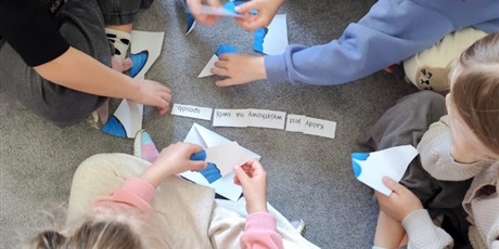 Powiększ grafikę: niebieskie-igrzyska-690503.jpg