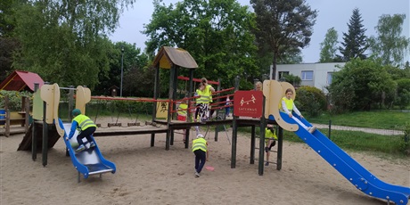 Powiększ grafikę: piknik-w-parku-chirona-619239.jpg