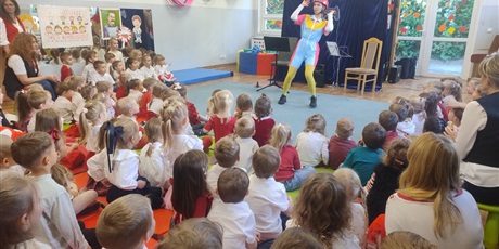 Powiększ grafikę: piksel-w-akcji-spotkanie-z-akademia-artystyczna-art2you-653610.jpg