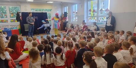 Powiększ grafikę: piksel-w-akcji-spotkanie-z-akademia-artystyczna-art2you-653623.jpg