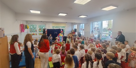 Powiększ grafikę: piksel-w-akcji-spotkanie-z-akademia-artystyczna-art2you-653631.jpg